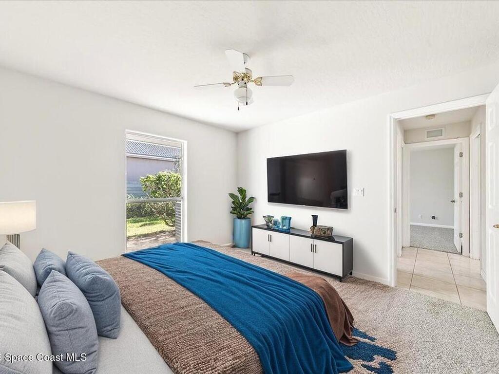 450 Newport Drive, Indialantic, FL 32903