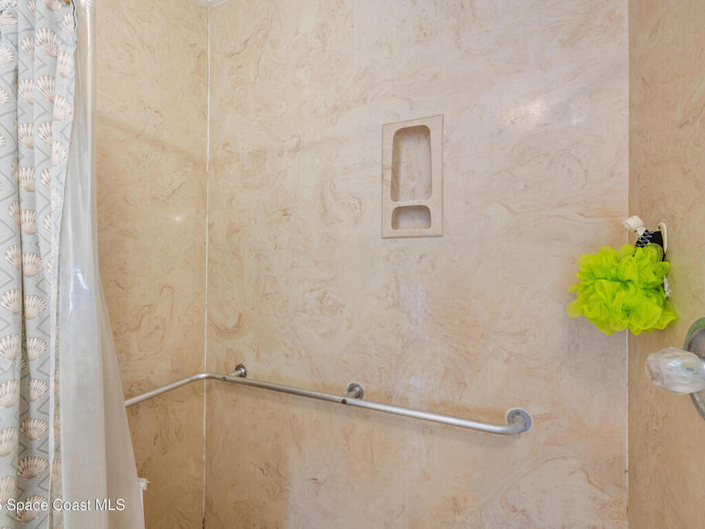 2135 79th Court, Vero Beach, FL 32966