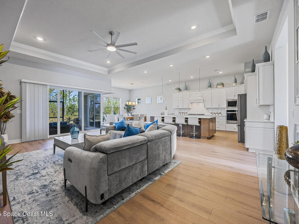 2575 Pine Preserve Court, St. Cloud, FL 34771