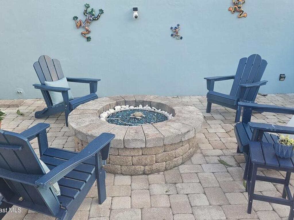 10758 S Tropical Trail, Merritt Island, FL 32952