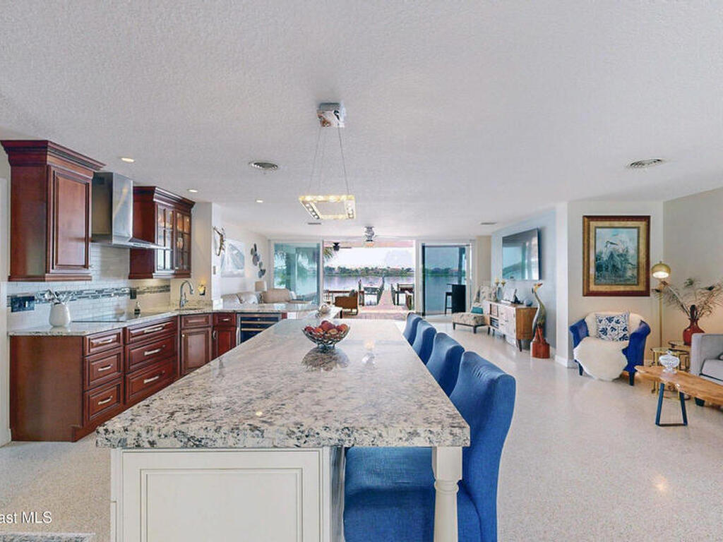 10758 S Tropical Trail, Merritt Island, FL 32952