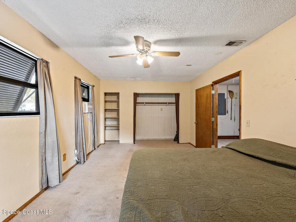 2555 State Street, Melbourne, FL 32904