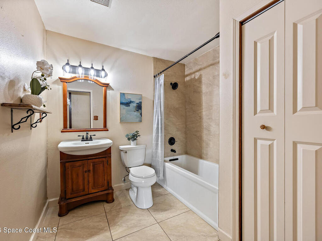 2555 State Street, Melbourne, FL 32904