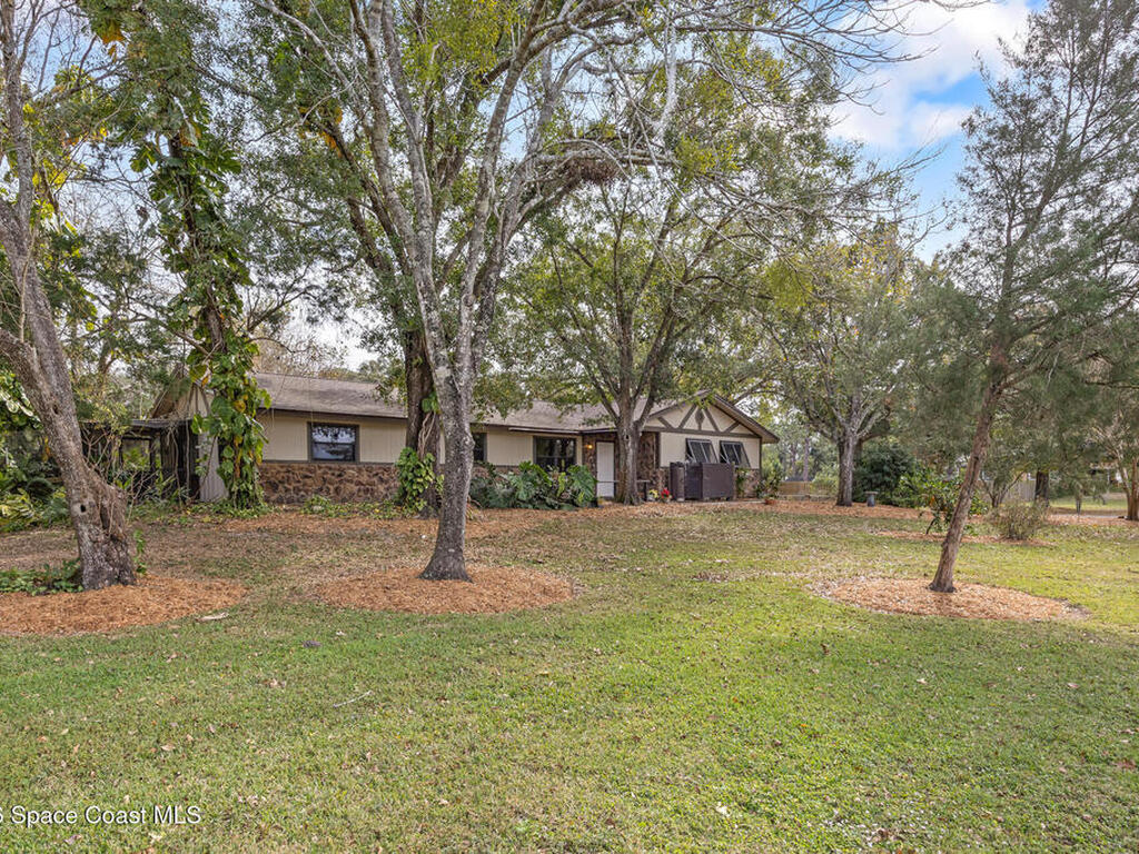 2555 State Street, Melbourne, FL 32904