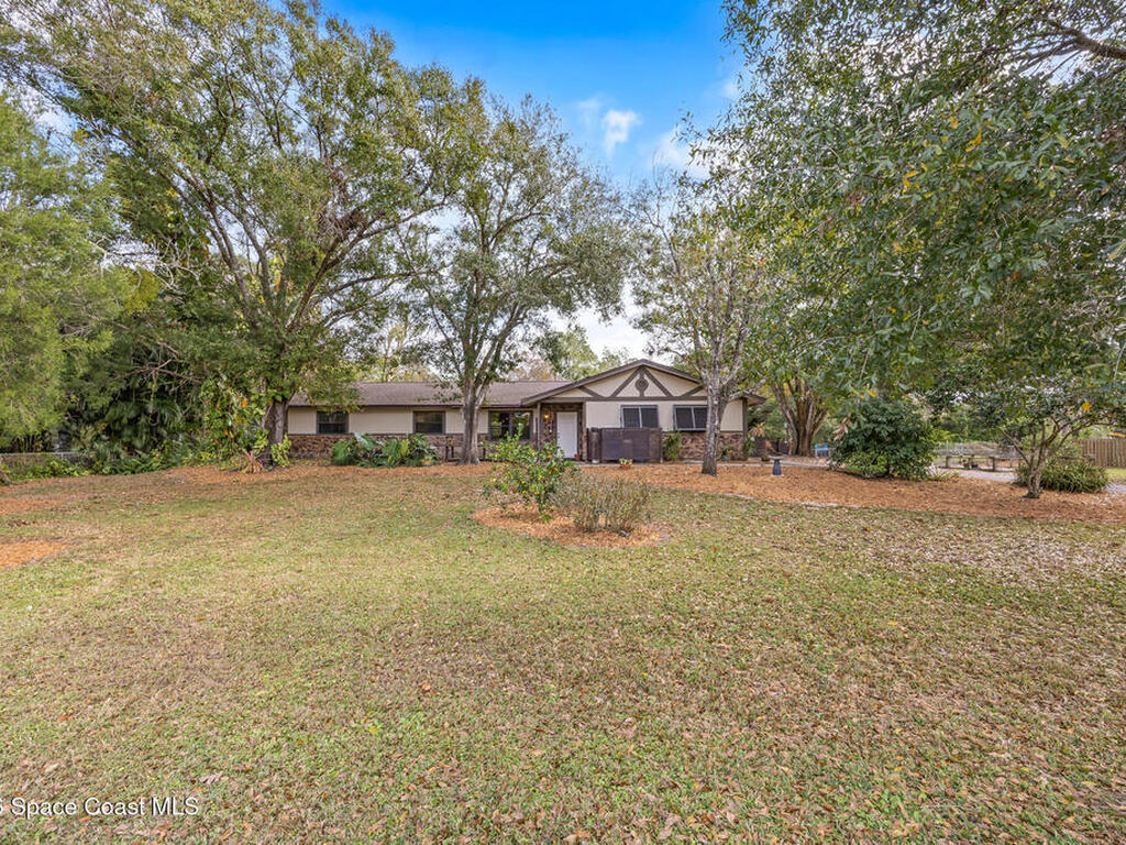 2555 State Street, Melbourne, FL 32904