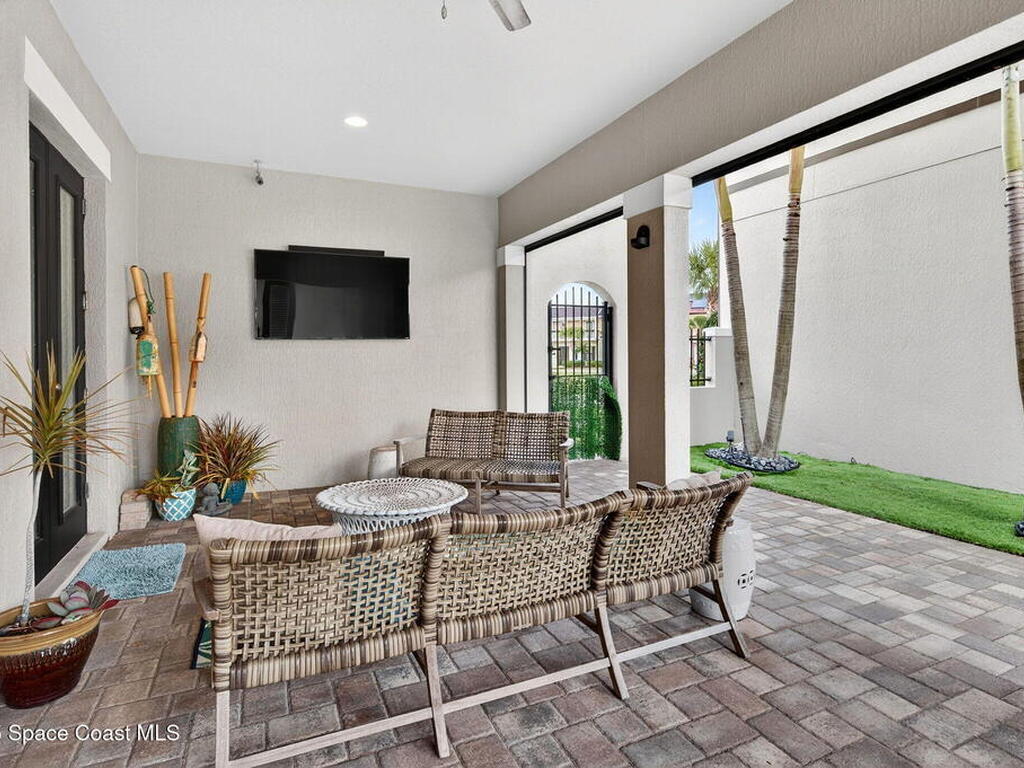 2343 Rodina Drive, Melbourne, FL 32940