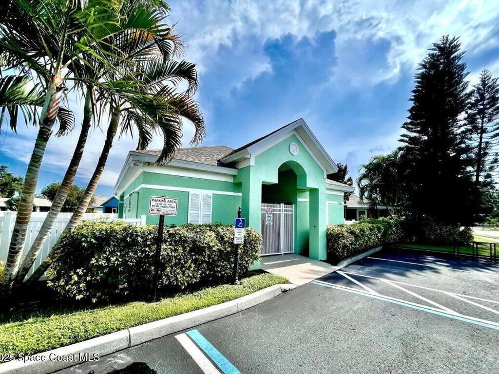 2226 Redwood Circle, Palm Bay, FL 32905