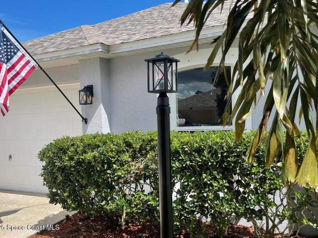 2226 Redwood Circle, Palm Bay, FL 32905