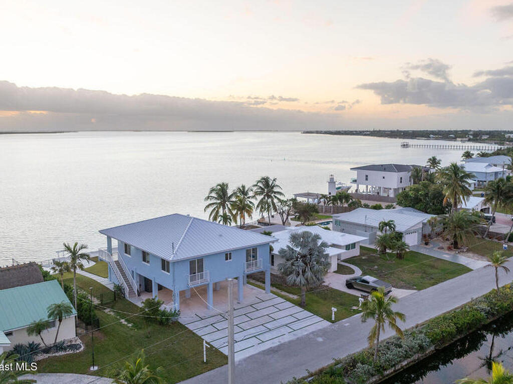 1631 Sunrise Drive, Big Pine Key, FL 33043