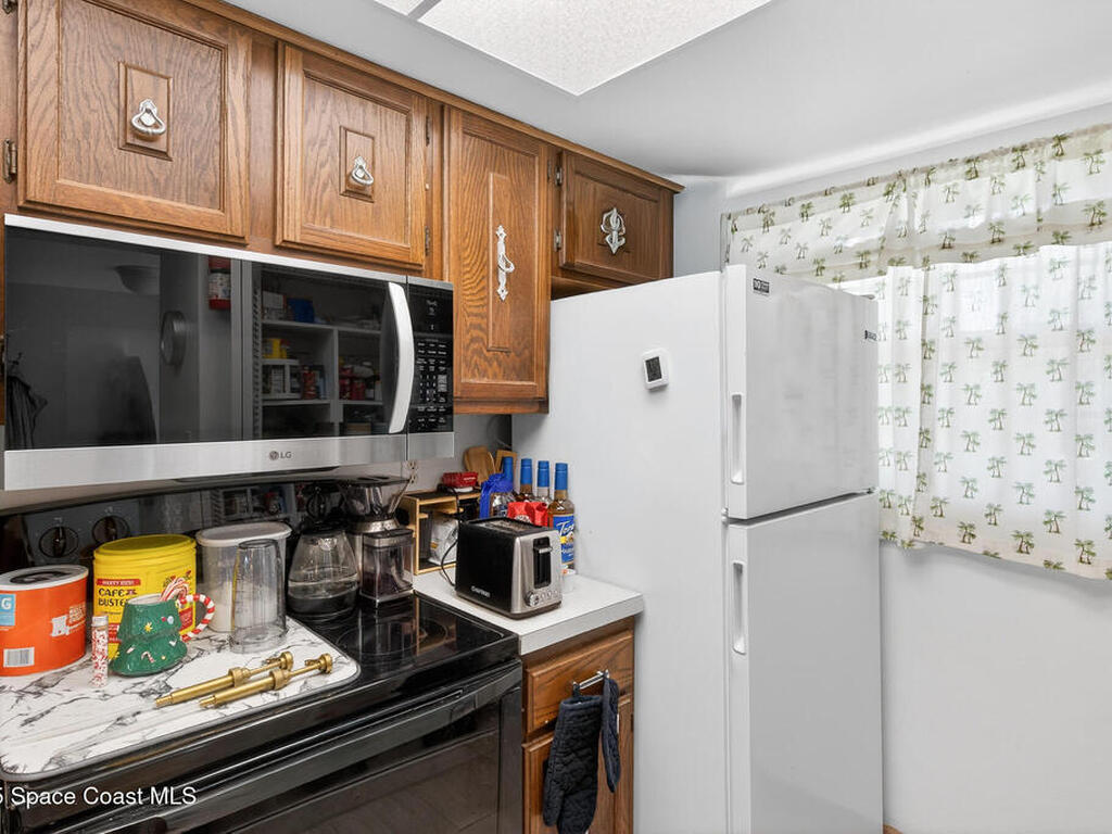 1880 Knox Mcrae, Titusville, FL 32780