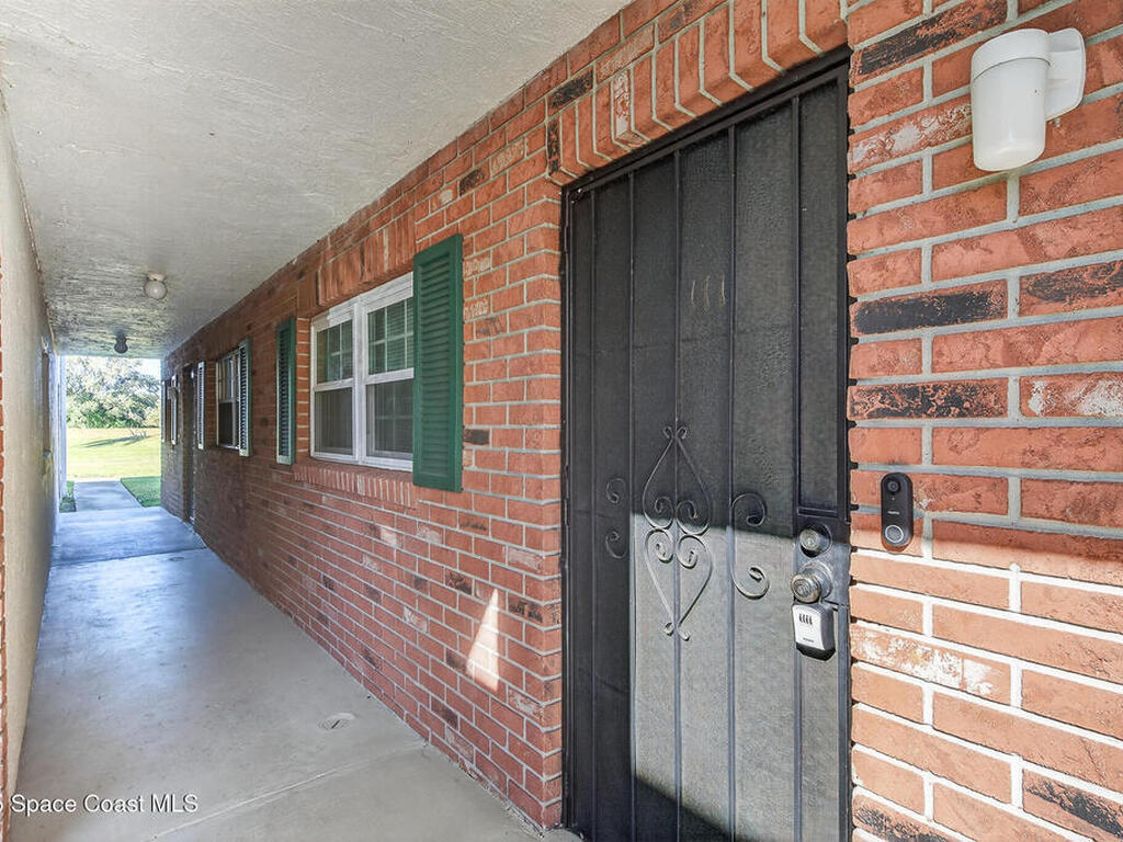 1880 Knox Mcrae, Titusville, FL 32780