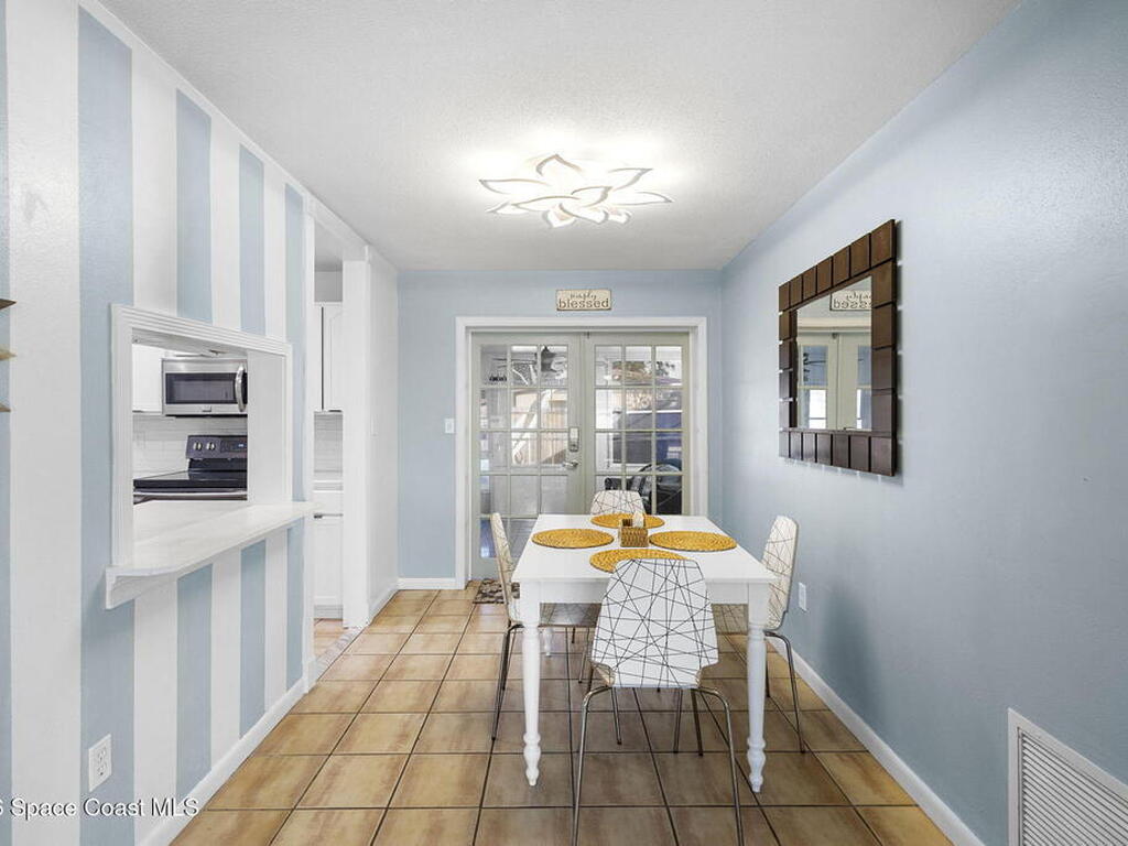 727 Clarke Avenue, Melbourne, FL 32935