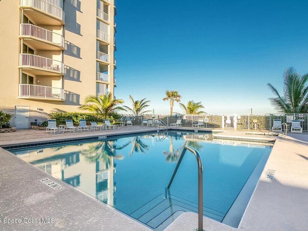 2095 Jimmy Buffett Mem Highway, Indian Harbour Beach, FL 32937