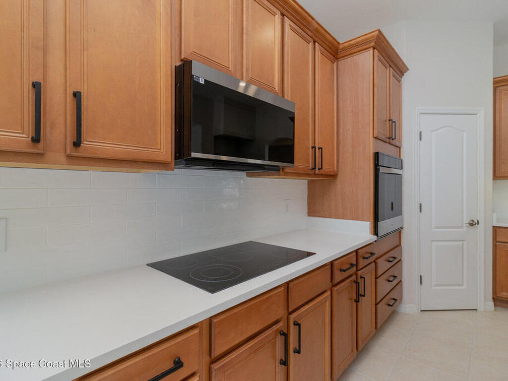 5334 Creekwood Drive, Melbourne, FL 32940