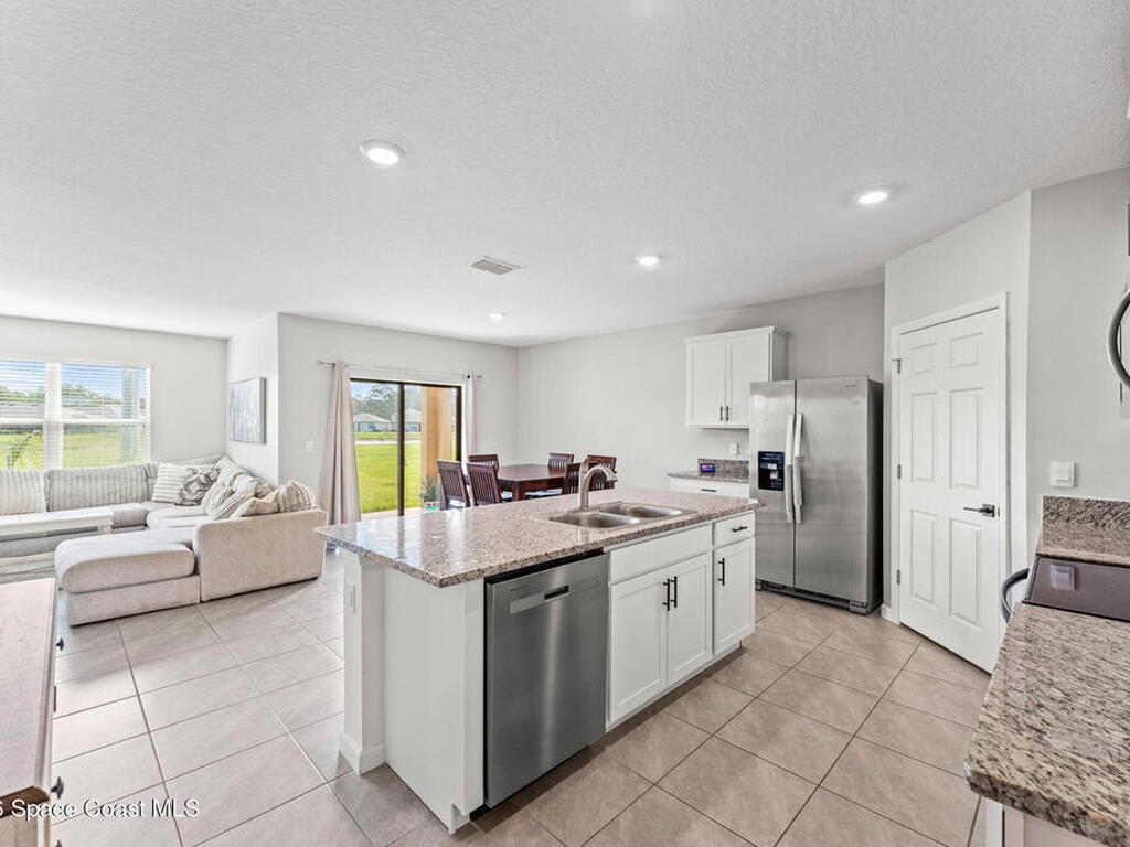 233 Bubbling Lane, Palm Bay, FL 32907