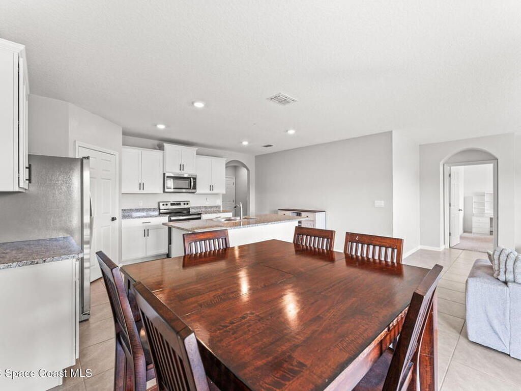 233 Bubbling Lane, Palm Bay, FL 32907