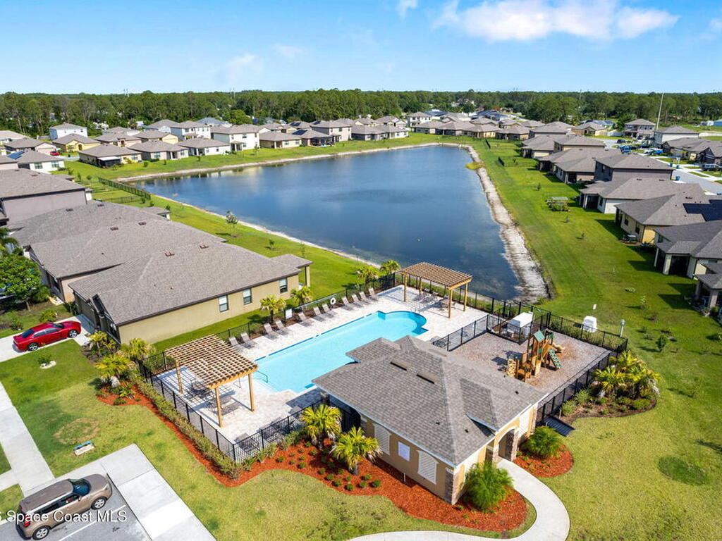 233 Bubbling Lane, Palm Bay, FL 32907