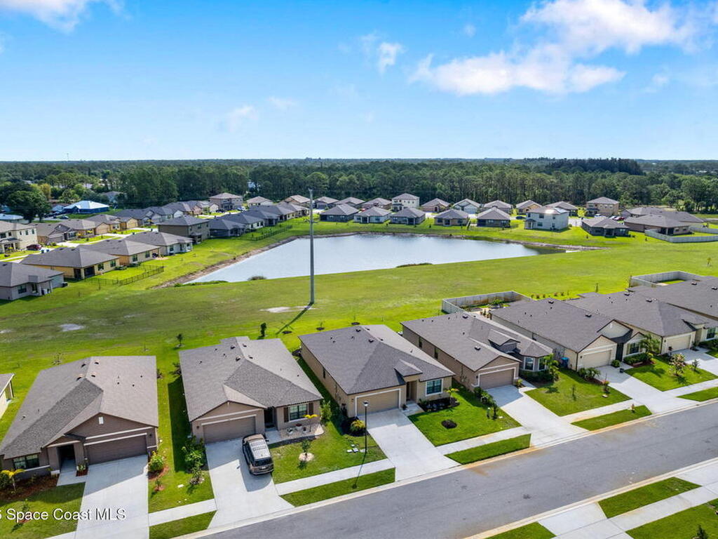 233 Bubbling Lane, Palm Bay, FL 32907