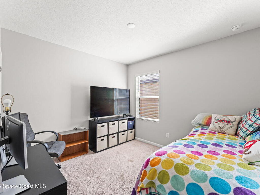 233 Bubbling Lane, Palm Bay, FL 32907