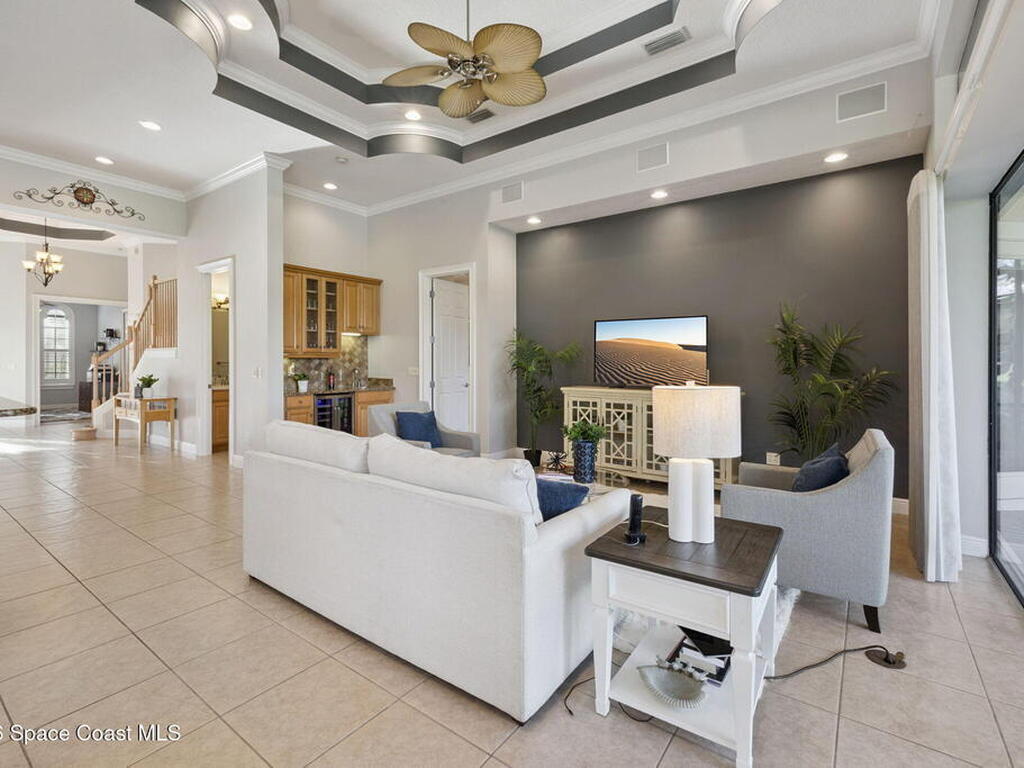 9335 San Jose Boulevard, Howey-in-the-Hills, FL 34737