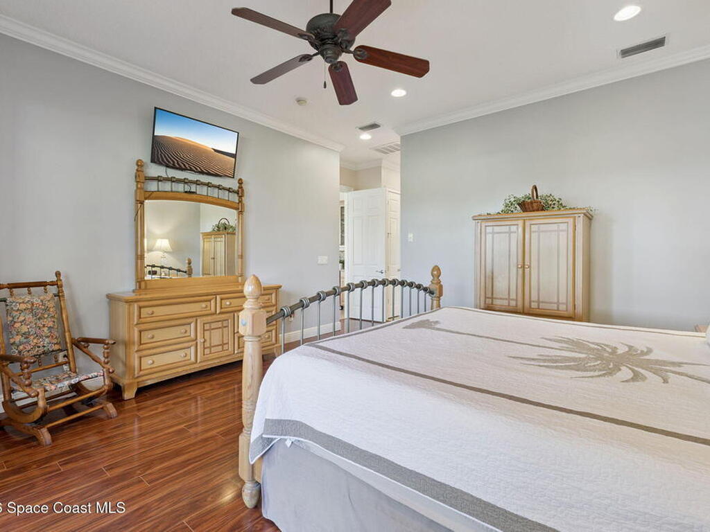 9335 San Jose Boulevard, Howey-in-the-Hills, FL 34737