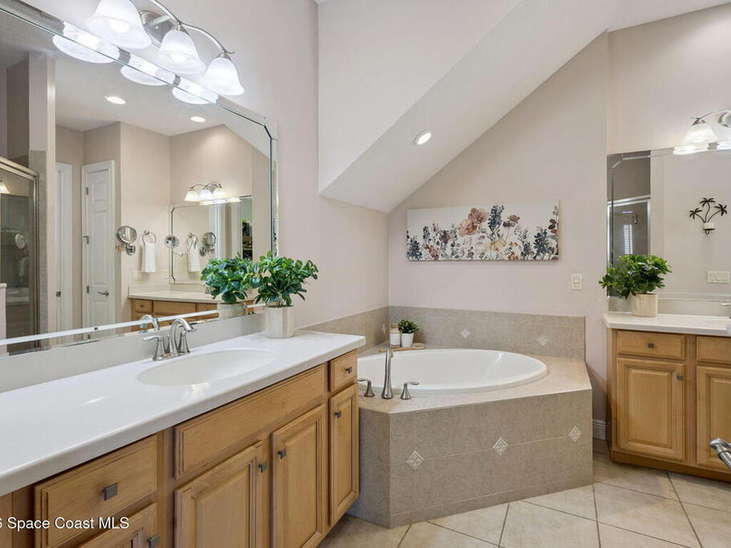 9335 San Jose Boulevard, Howey-in-the-Hills, FL 34737