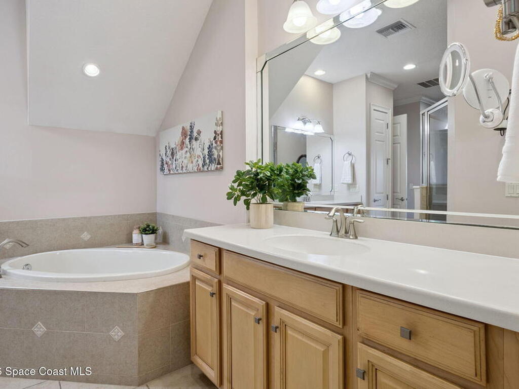 9335 San Jose Boulevard, Howey-in-the-Hills, FL 34737