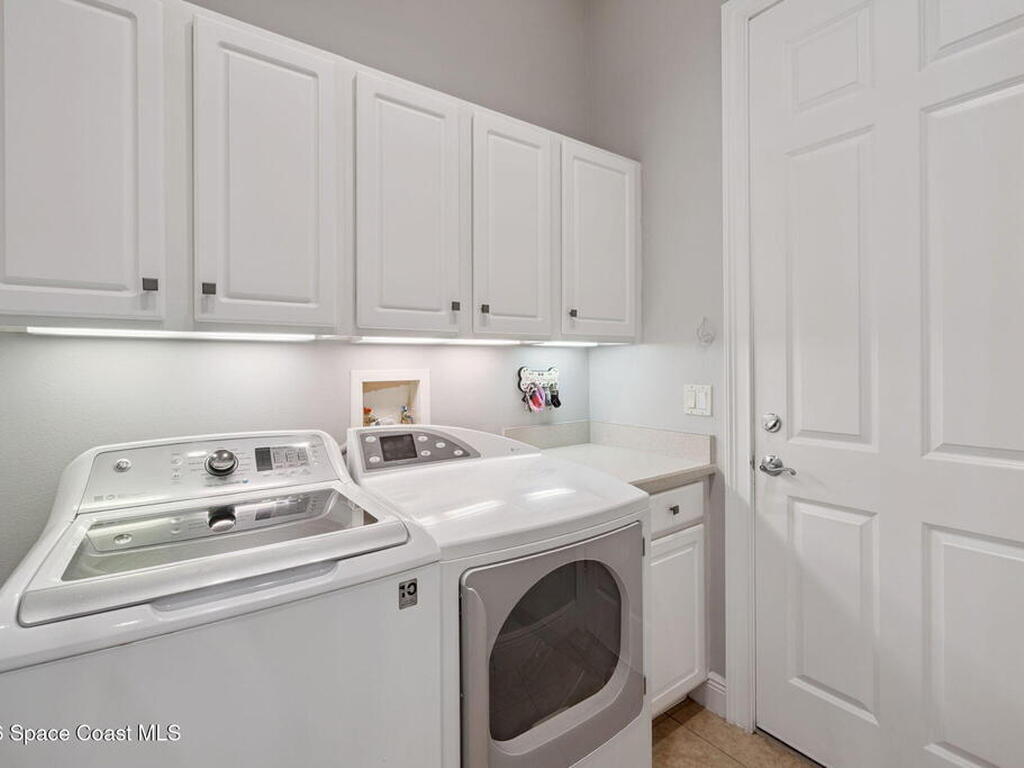 9335 San Jose Boulevard, Howey-in-the-Hills, FL 34737