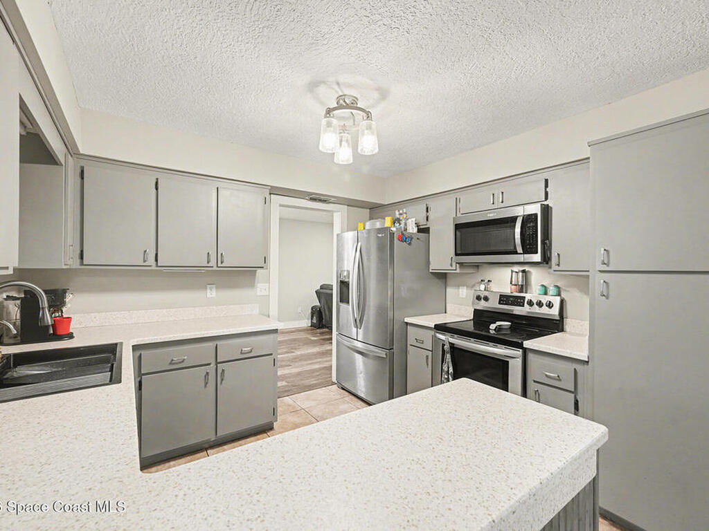 3375 Grantline Road, Mims, FL 32754