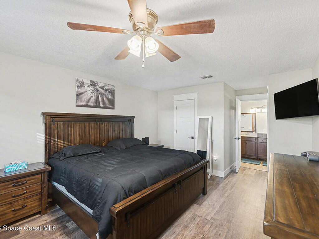 3375 Grantline Road, Mims, FL 32754