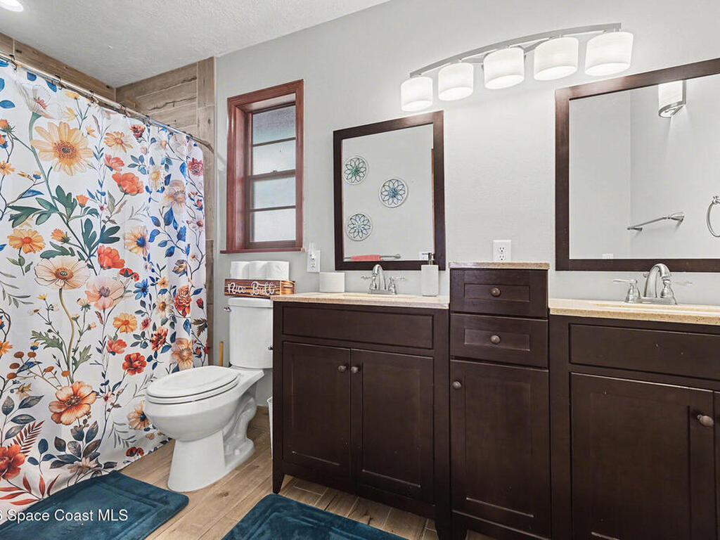 3375 Grantline Road, Mims, FL 32754