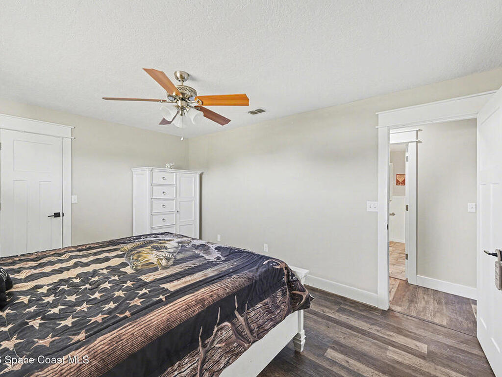 3375 Grantline Road, Mims, FL 32754