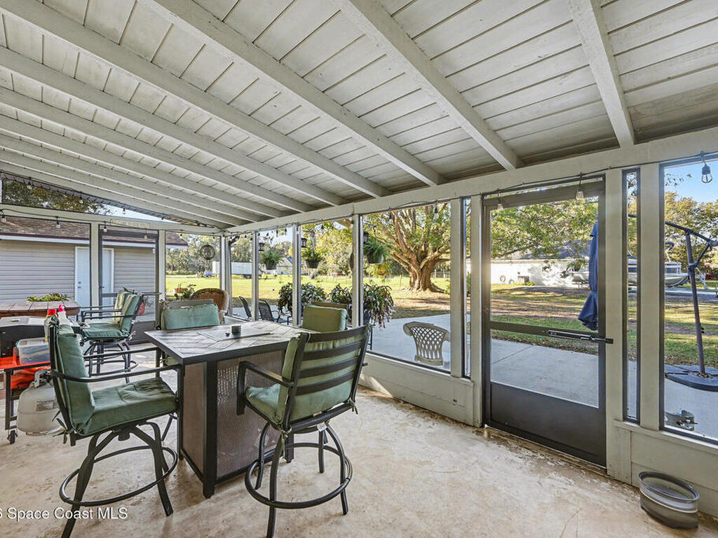 3375 Grantline Road, Mims, FL 32754