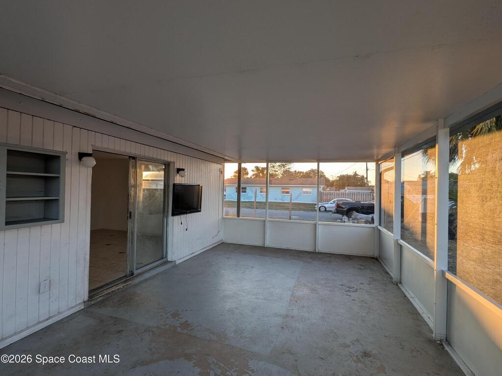 2368 Lakeview Drive, Melbourne, FL 32935