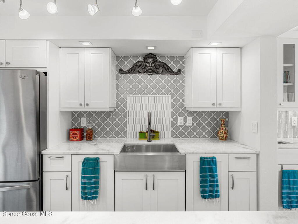 5807 N Banana River Boulevard, Cape Canaveral, FL 32920