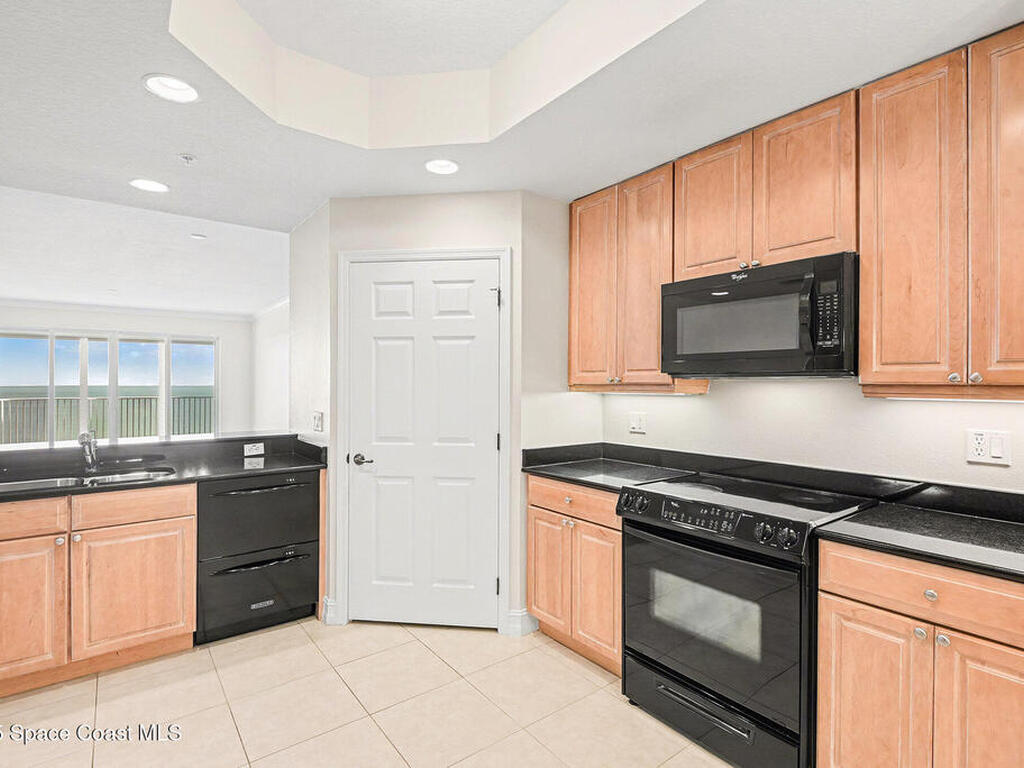 5 Indian River Avenue, Titusville, FL 32796