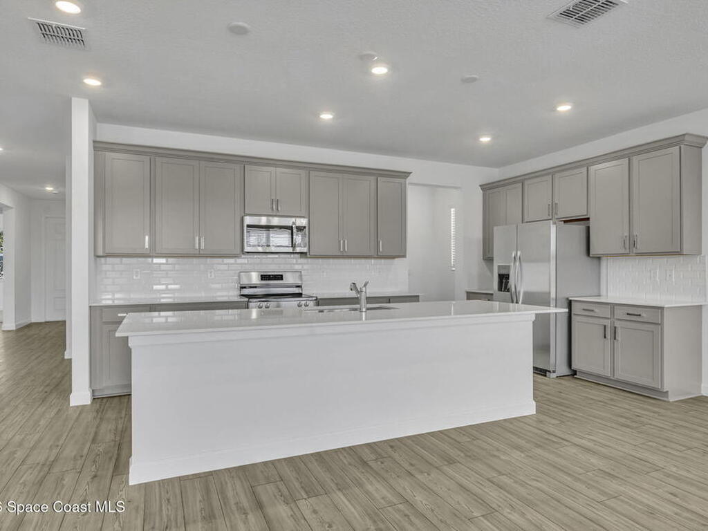 1852 Marigold Trail, Palm Bay, FL 32907