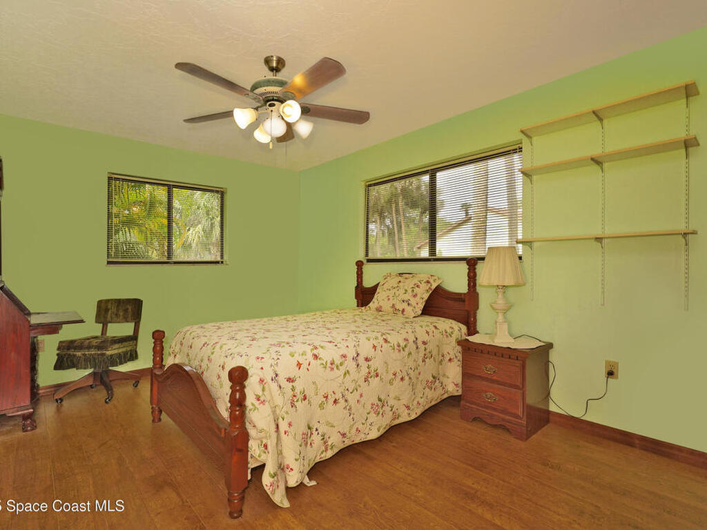 670 Kings Way, Merritt Island, FL 32953