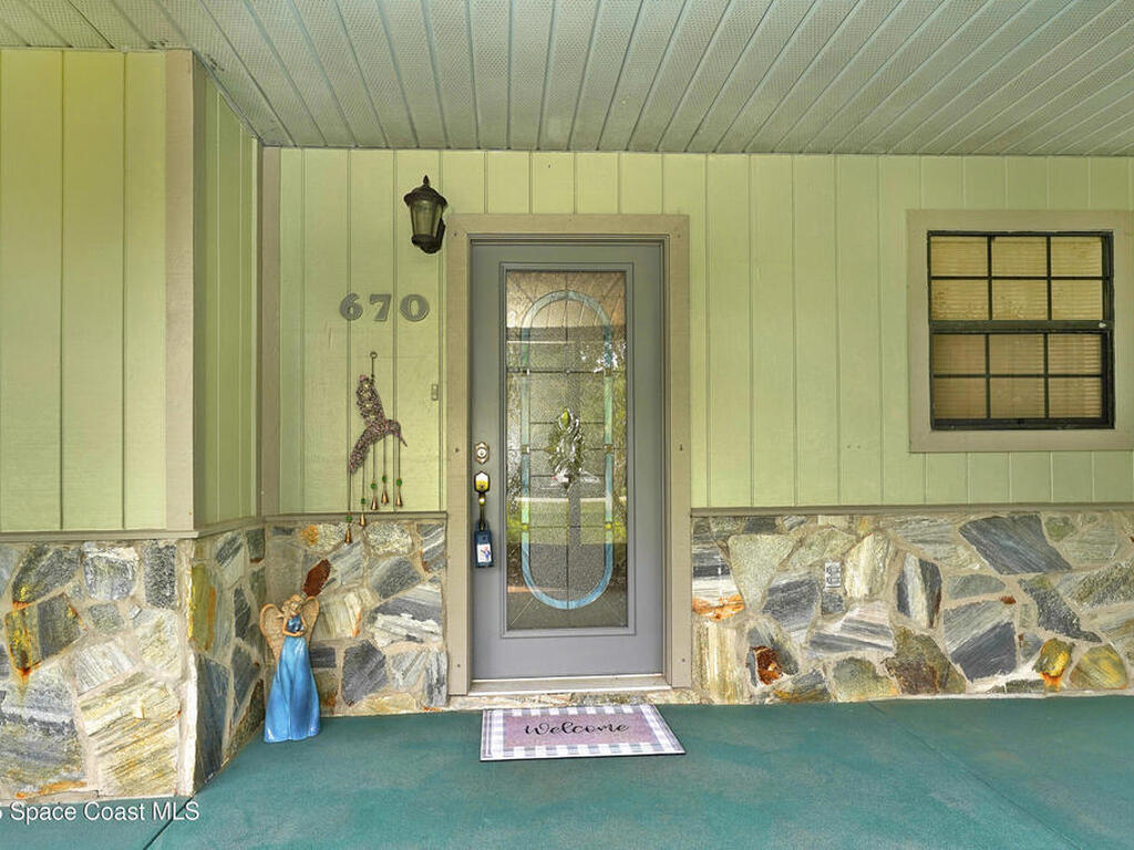 670 Kings Way, Merritt Island, FL 32953