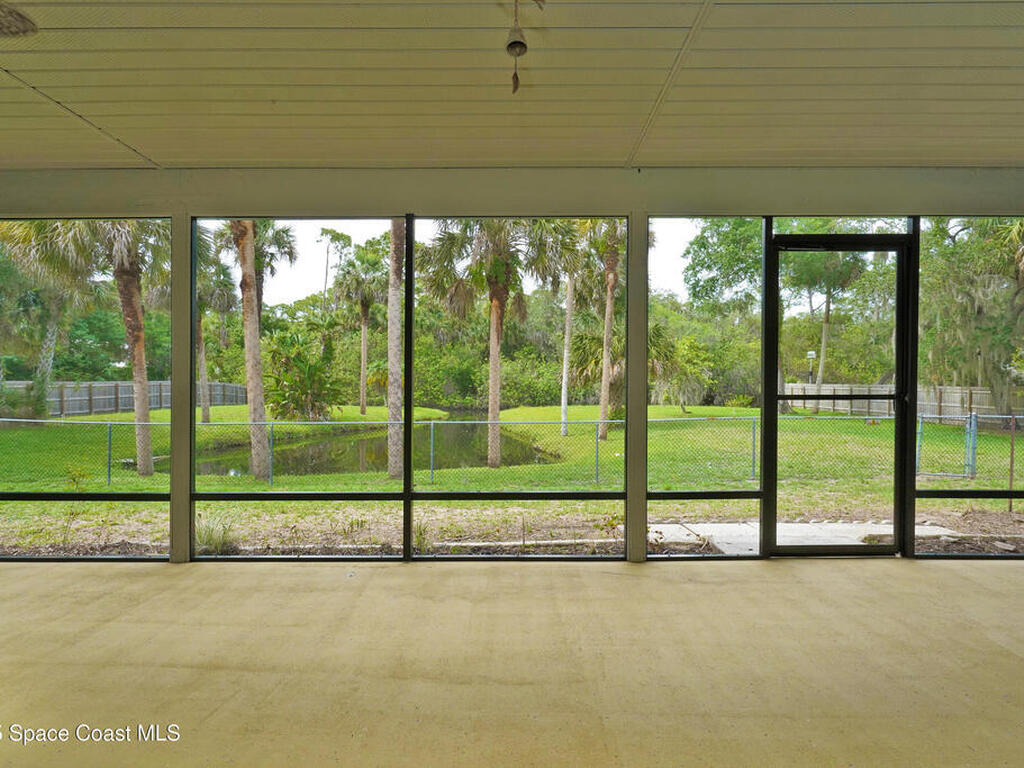 670 Kings Way, Merritt Island, FL 32953