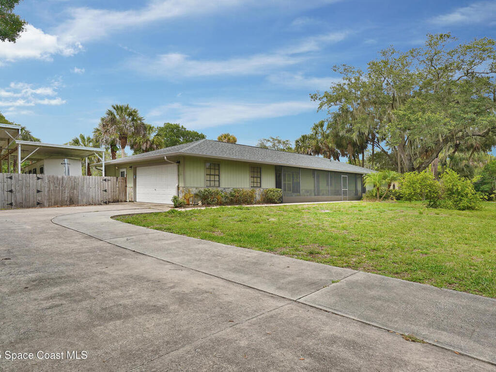 670 Kings Way, Merritt Island, FL 32953