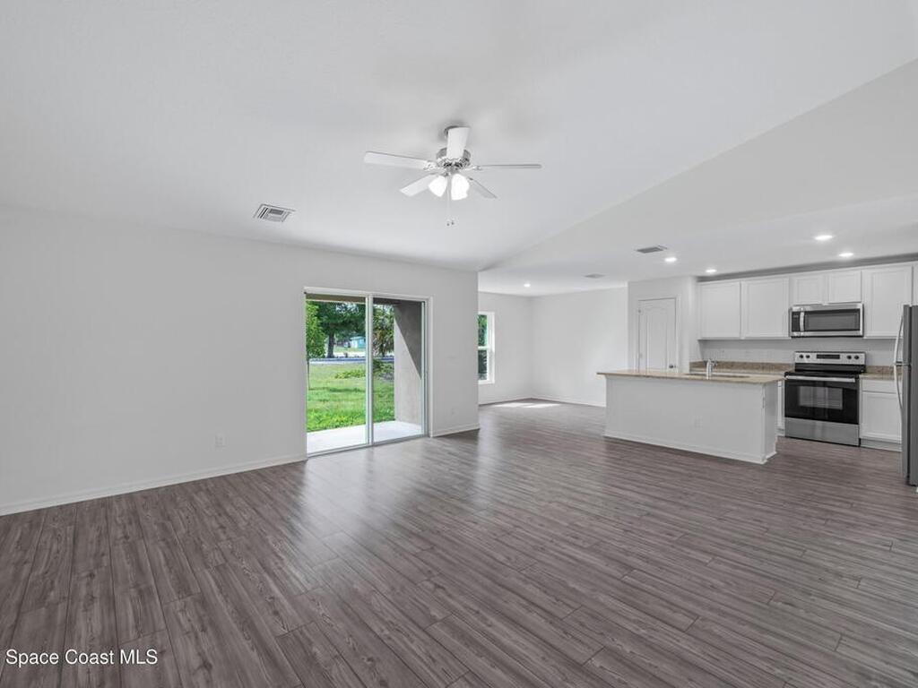 1170 Pluto Street, Palm Bay, FL 32909