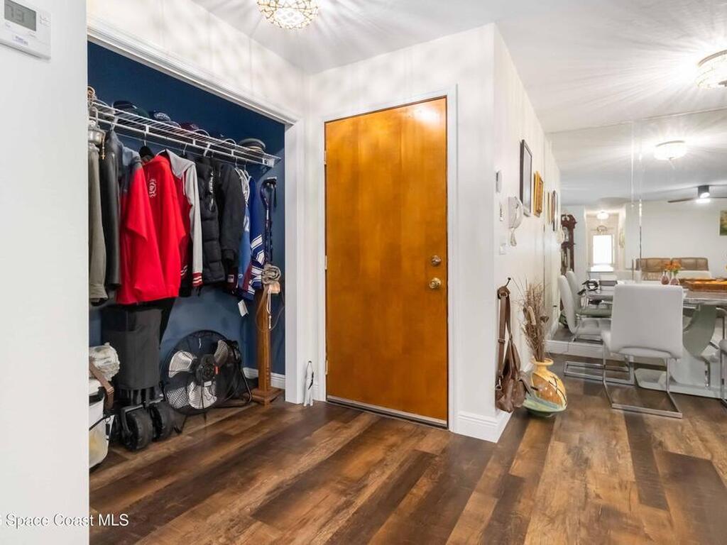 610 Saint Albans Court, West Melbourne, FL 32904