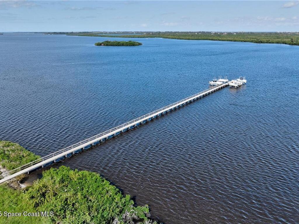 7465 32nd Court, Vero Beach, FL 32967