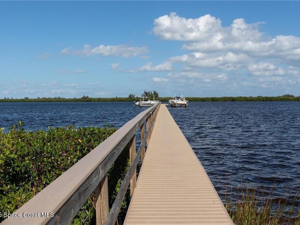 7465 32nd Court, Vero Beach, FL 32967