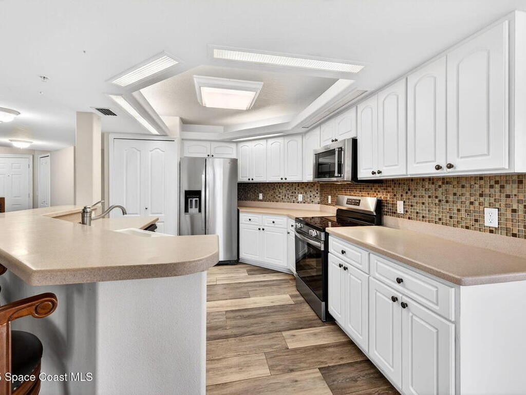 821 Del Rio Way, Merritt Island, FL 32953