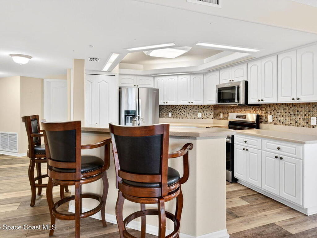 821 Del Rio Way, Merritt Island, FL 32953