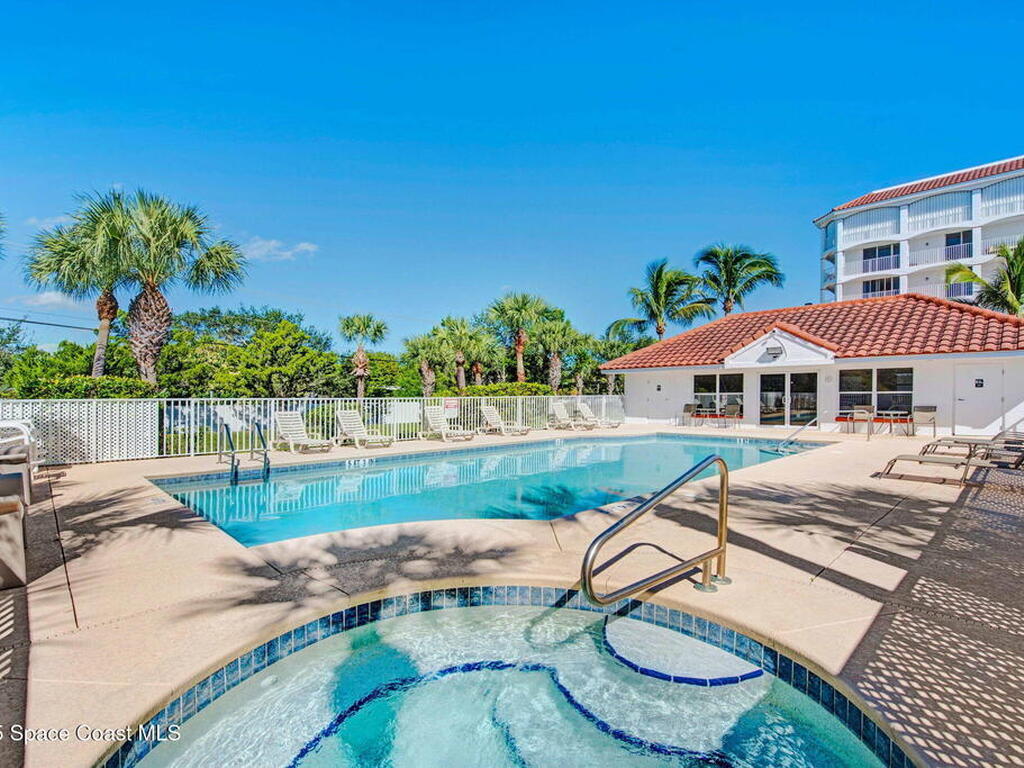 821 Del Rio Way, Merritt Island, FL 32953