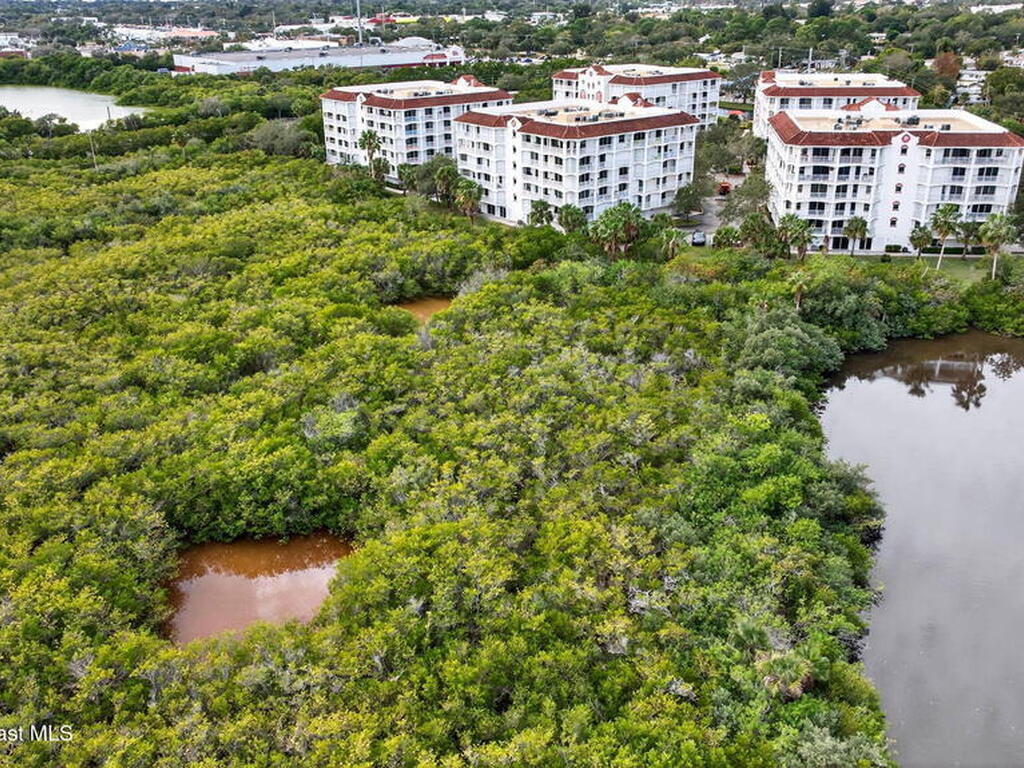 821 Del Rio Way, Merritt Island, FL 32953