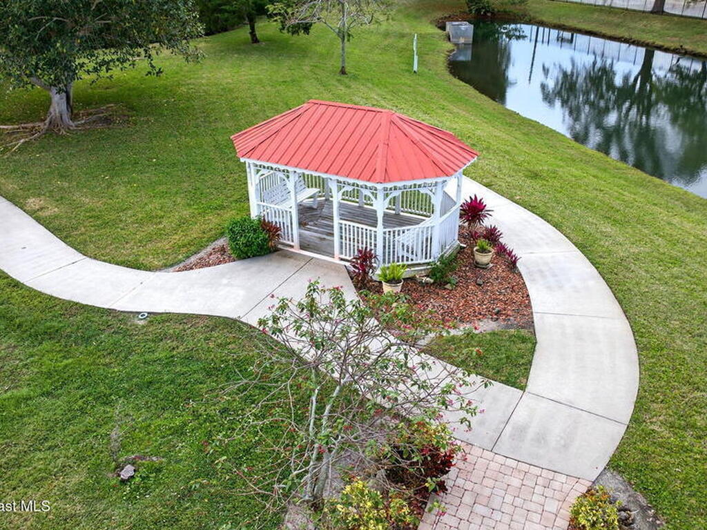 821 Del Rio Way, Merritt Island, FL 32953